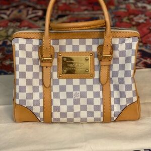 Louis Vuitton berkeley azur damier White and Tan Satchel